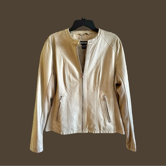 KENNETH COLE REACTION, NWOT, WOMENS IVORY COLOR, FAUX LEATHER JACKET. SIZE XXL - Picture 2 of 9